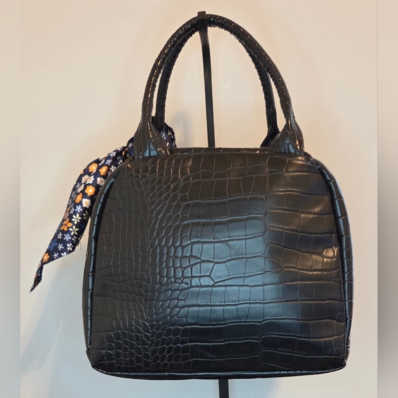 Fit + Fresh Black Croc-Embossed Insulated Lunch Tote / Carry Bag - Picture 2 of 7